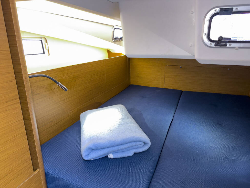 Segelyachten Sun Odyssey 440 tam elli