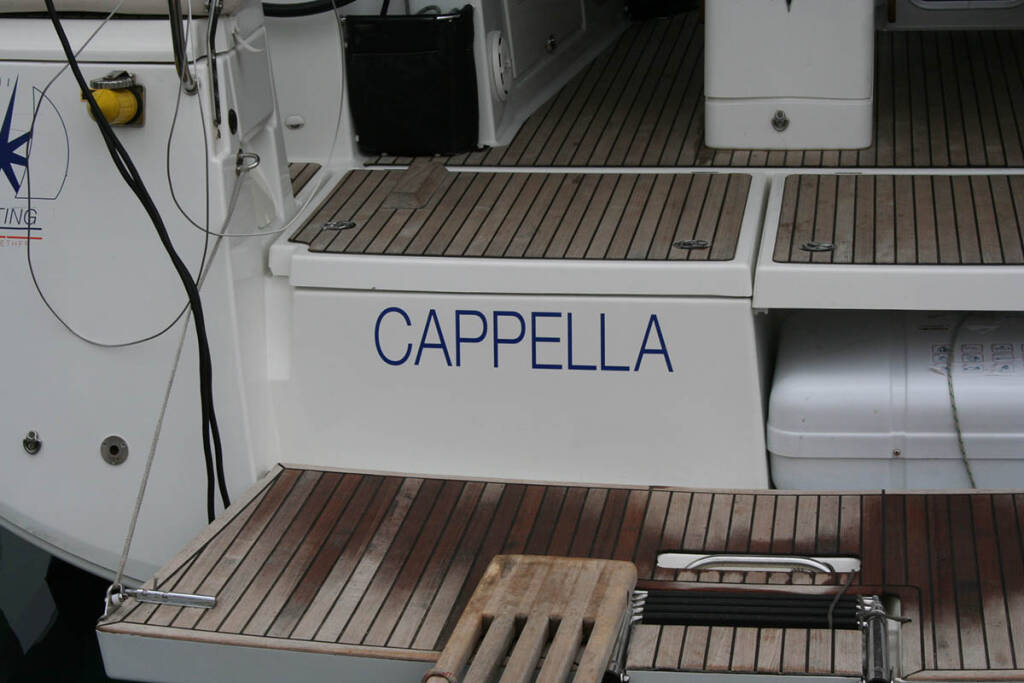 Sailing yacht Sun Odyssey 440 Capella 