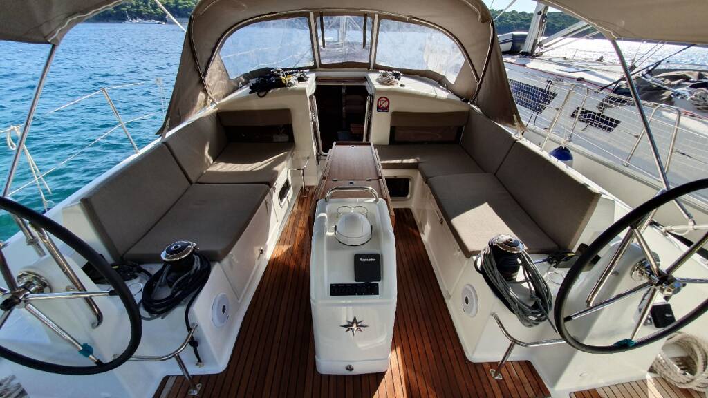 Segelyachten Sun Odyssey 440 Xoxo