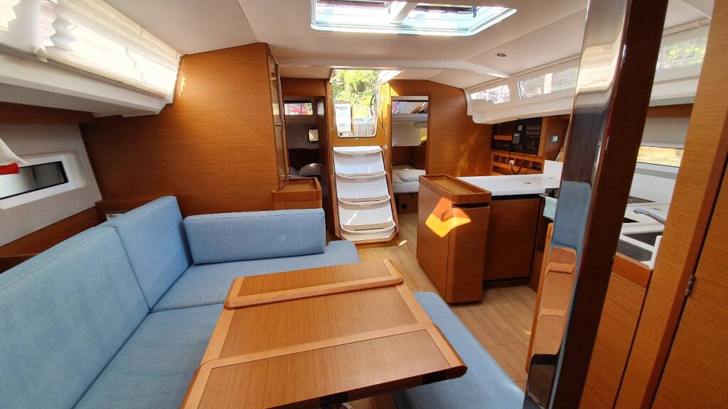 Segelyachten Sun Odyssey 440 Xoxo