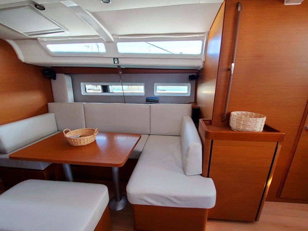 Segelyachten Sun Odyssey 440 Holiday Kiss