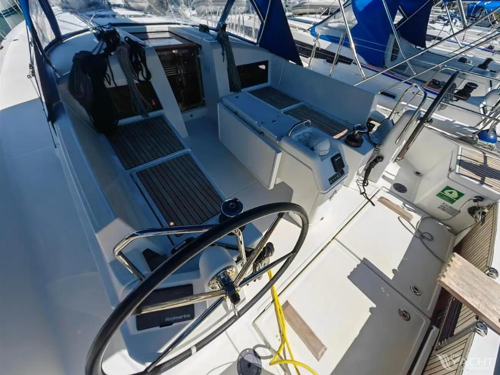 Sailing yacht Sun Odyssey 440 Negroni