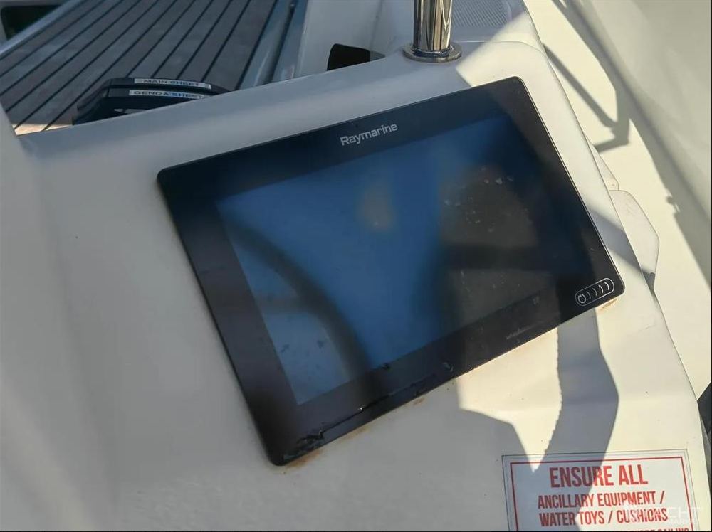 Sailing yacht Sun Odyssey 440 Negroni