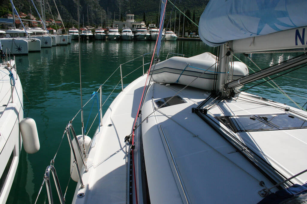Sailing yacht Sun Odyssey 440 Modesty