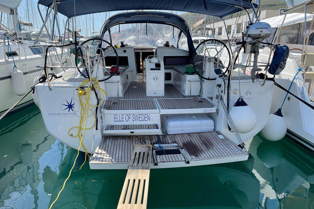 Sailing yacht Sun Odyssey 440 Elle of Sweden