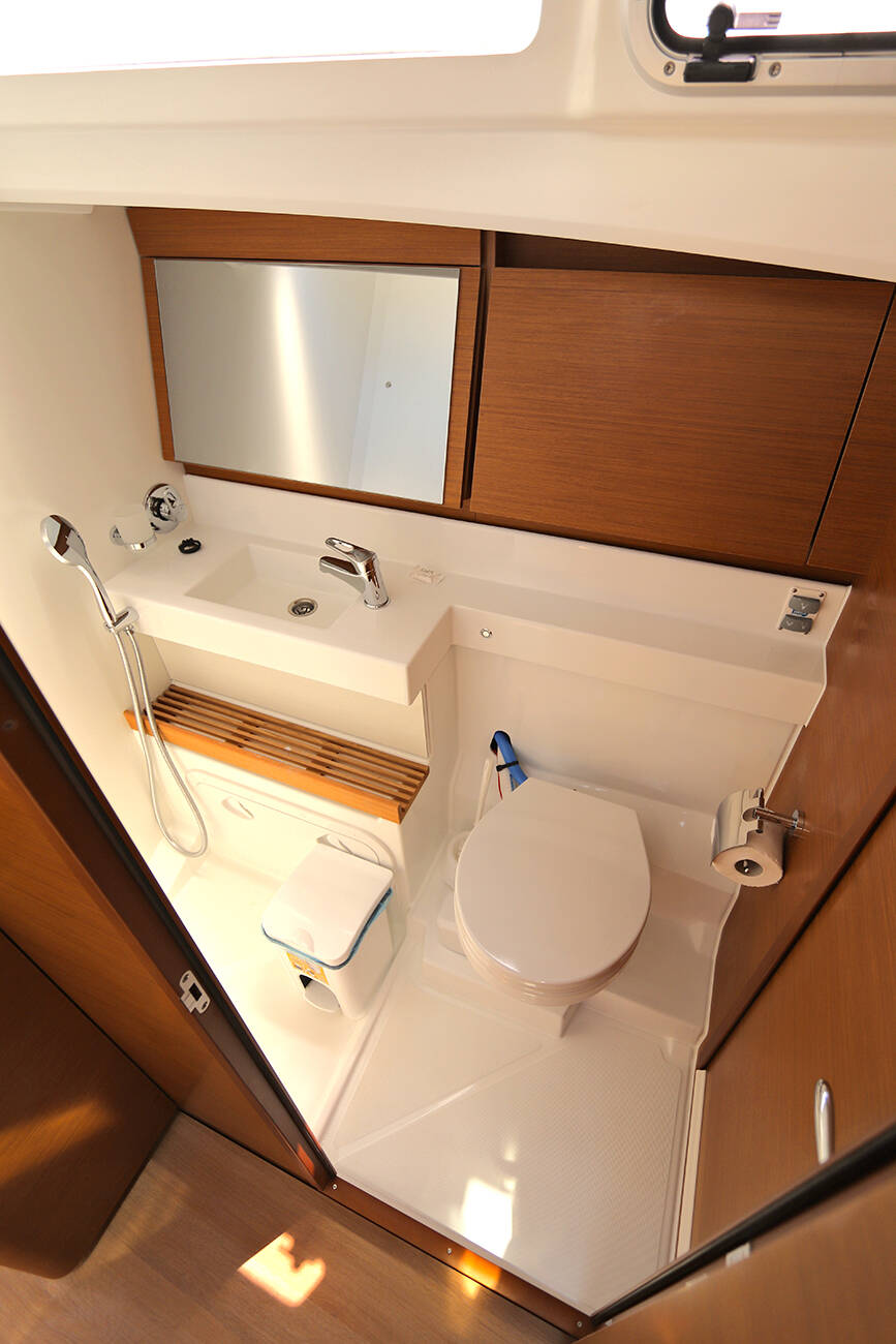 Segelyachten Sun Odyssey 440 Ermis