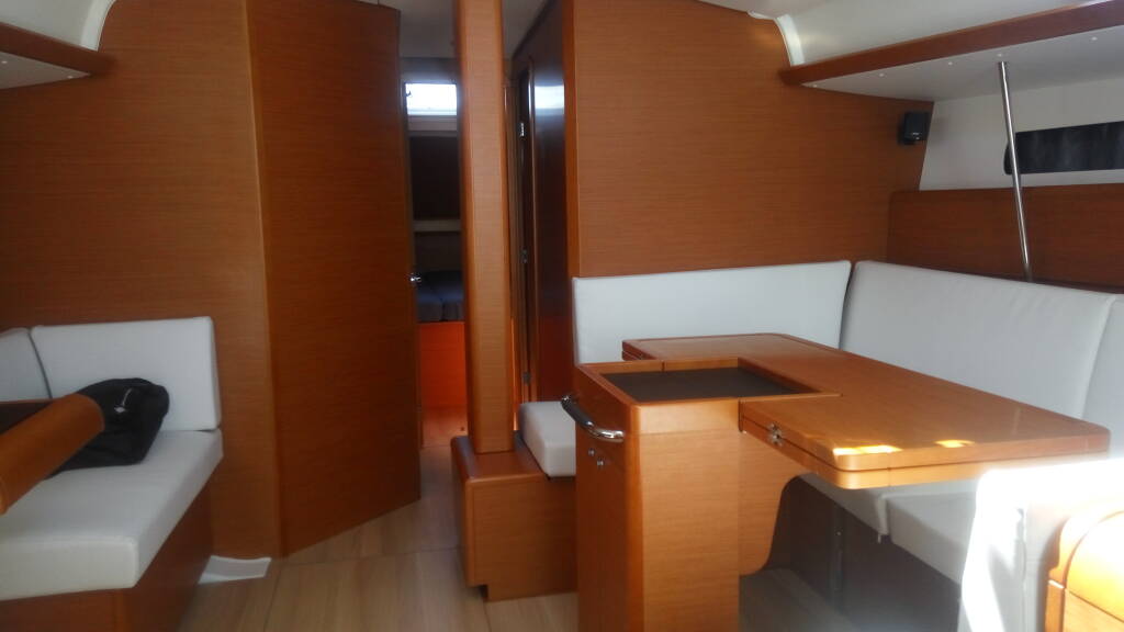 Sailing yacht Sun Odyssey 449 Genesis
