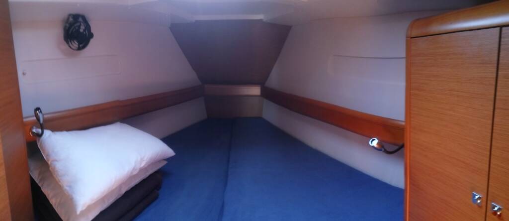 Sailing yacht Sun Odyssey 449 Genesis