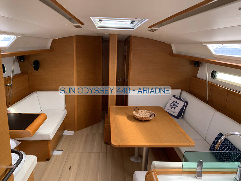 Sailing yacht Sun Odyssey 449 Ariadne