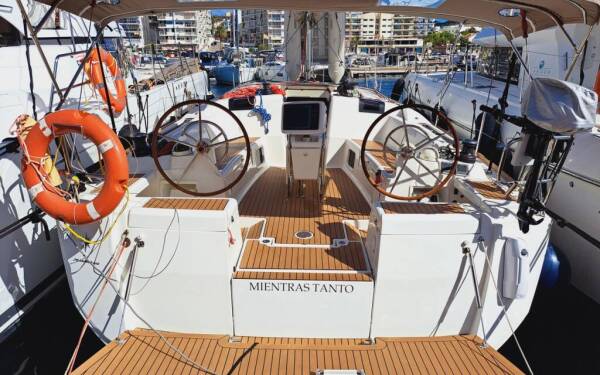 Sun Odyssey 449 Mientras Tanto Ibiza, Club Nàutic Sant Antoni de Portmany
