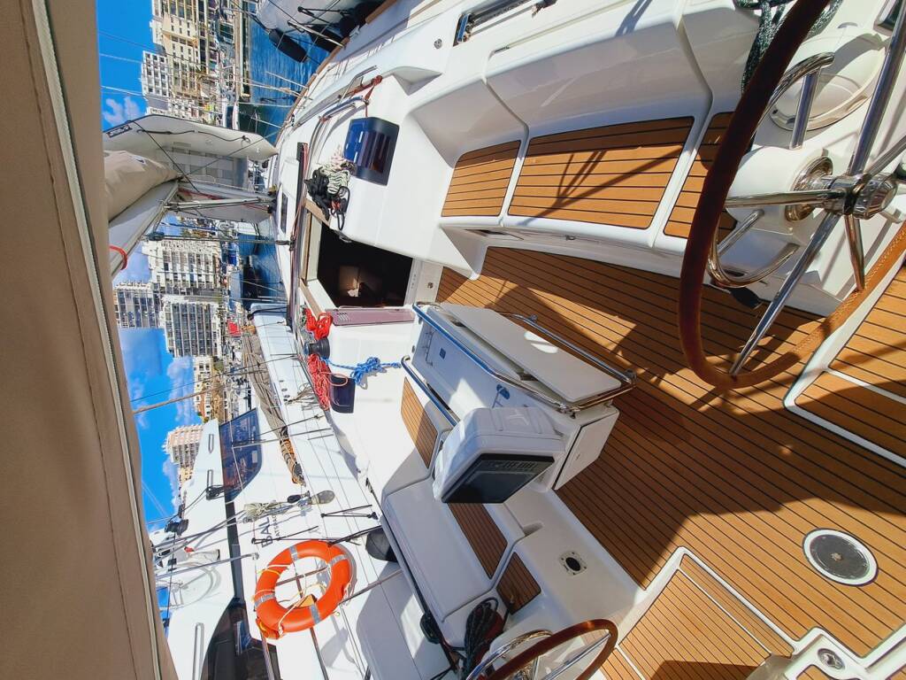 Segelyachten Sun Odyssey 449 Mientras Tanto