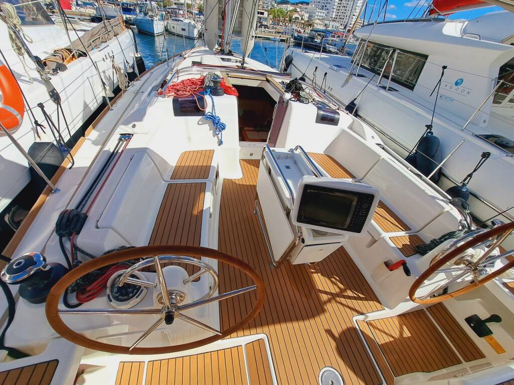 Segelyachten Sun Odyssey 449 Mientras Tanto