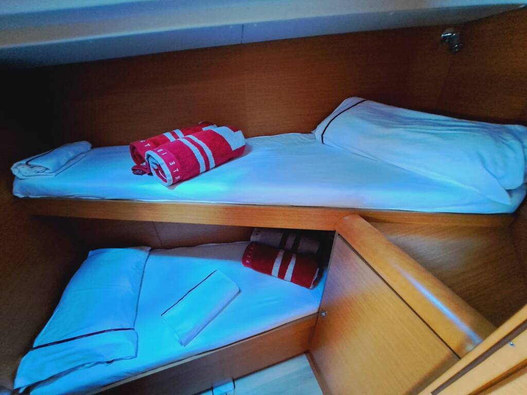 Segelyachten Sun Odyssey 449 Mientras Tanto
