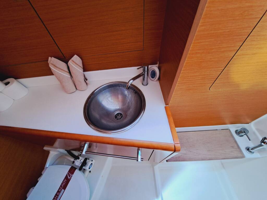 Segelyachten Sun Odyssey 449 Mientras Tanto