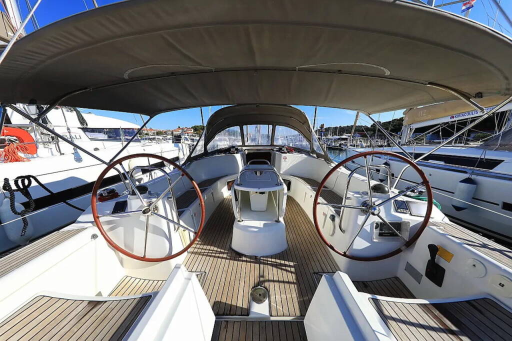 Sailing yacht Sun Odyssey 44i ECONOMY