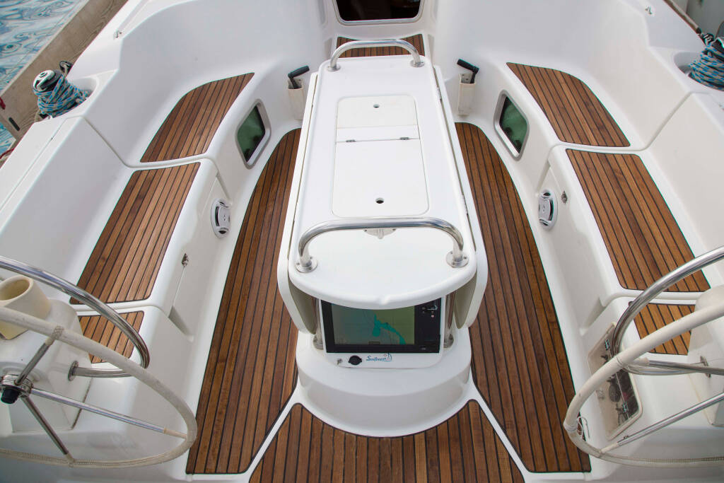 Sailing yacht Sun Odyssey 45 Elpida