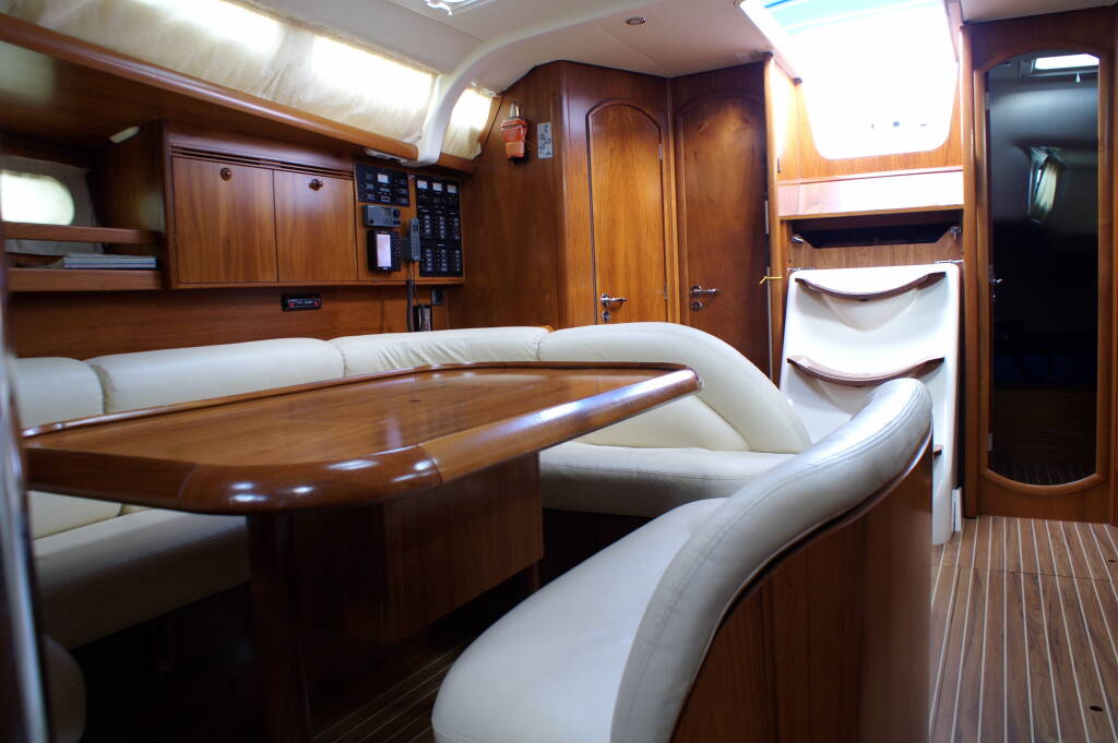 Sailing yacht Sun Odyssey 45 Elpida
