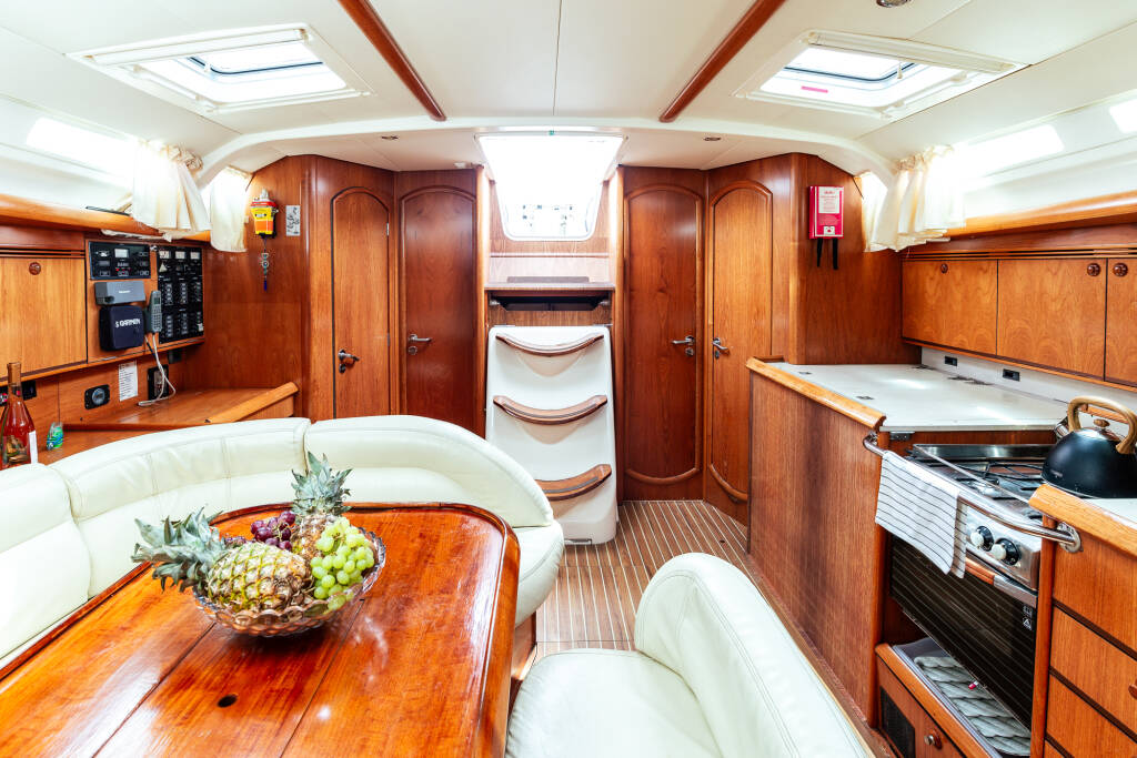 Sailing yacht Sun Odyssey 45 Elpida