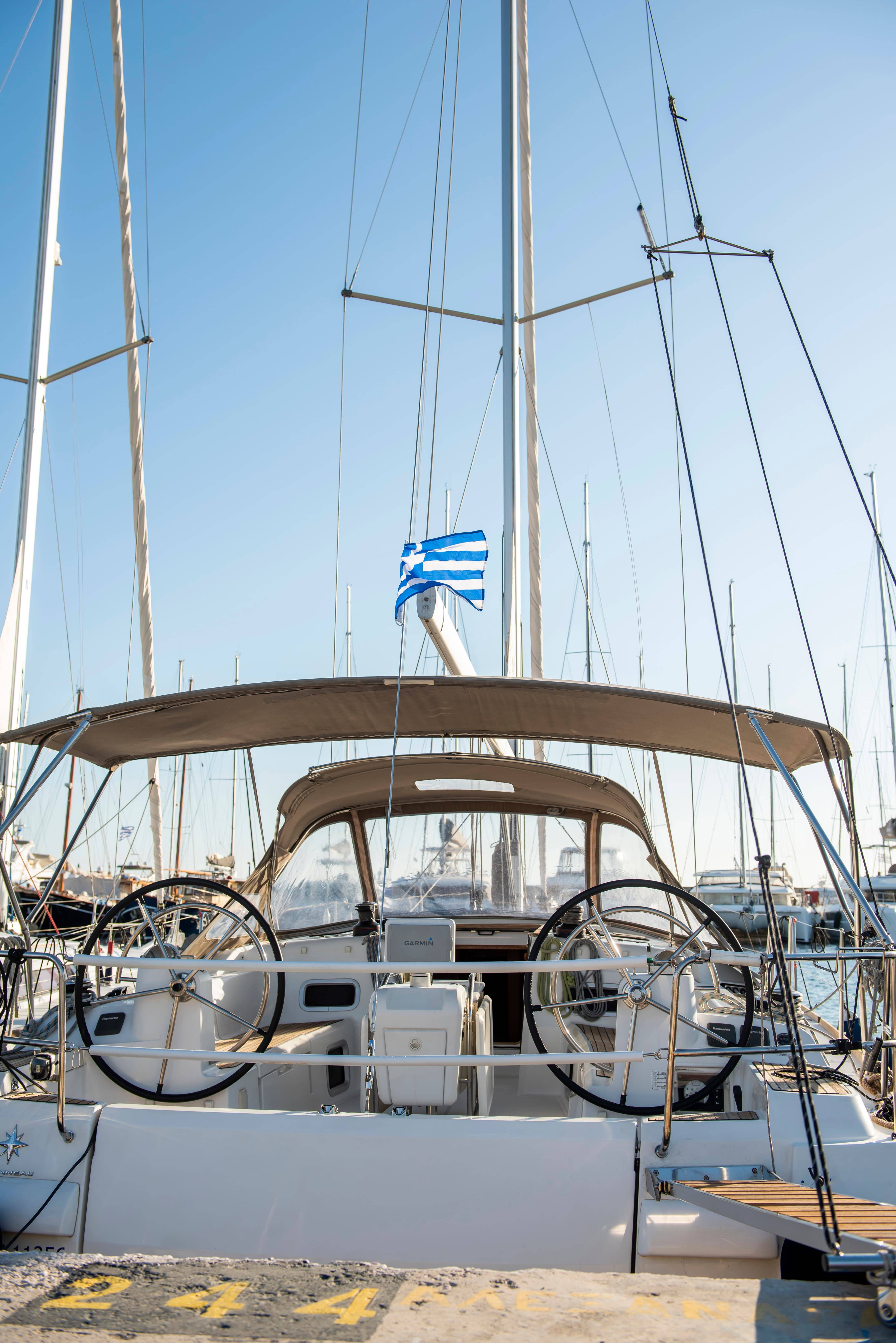 Sailing yacht Sun Odyssey 469 Alexandra