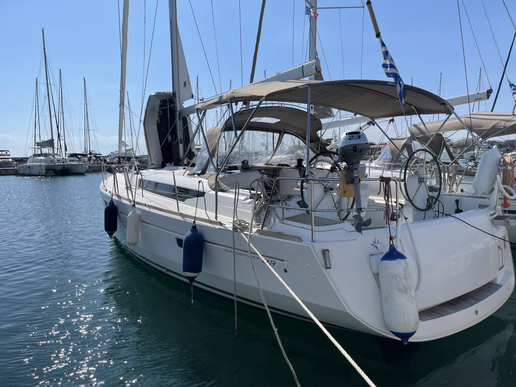 Sailing yacht Sun Odyssey 469 Alexandra