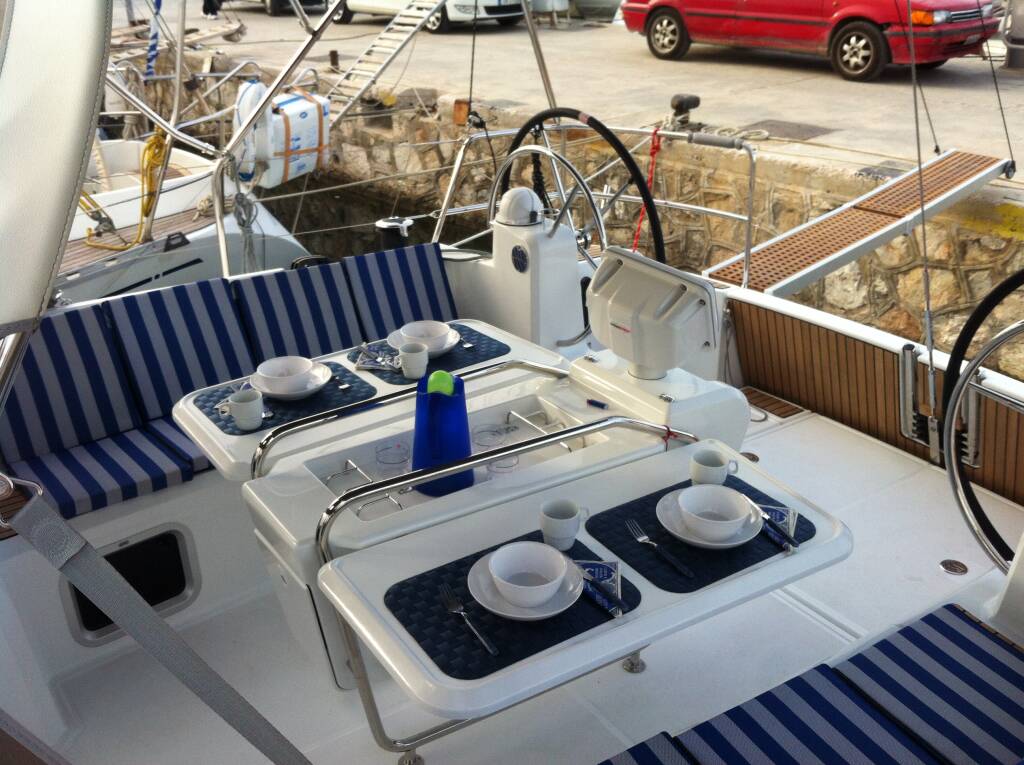 Sailing yacht Sun Odyssey 469 Alexandra