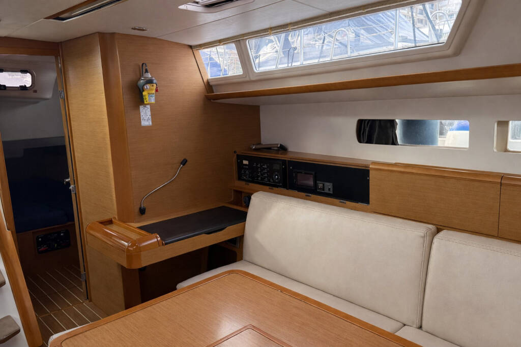 Sailing yacht Sun Odyssey 469 Malgrats