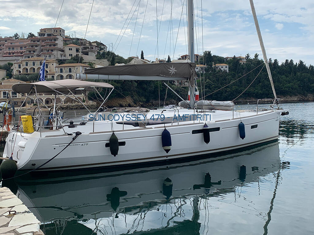 Sailing yacht Sun Odyssey 479 Amfitriti