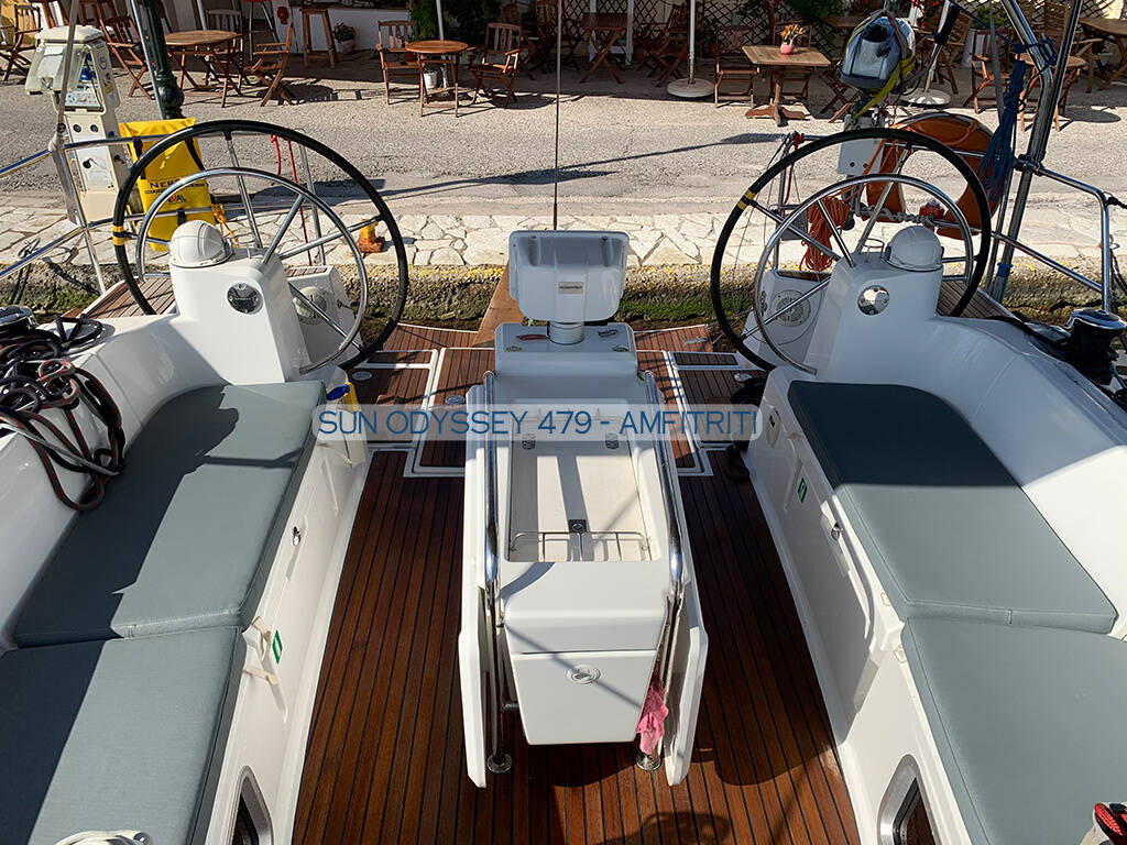 Sailing yacht Sun Odyssey 479 Amfitriti