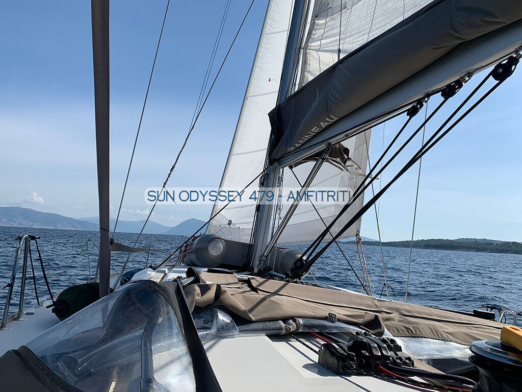 Sailing yacht Sun Odyssey 479 Amfitriti