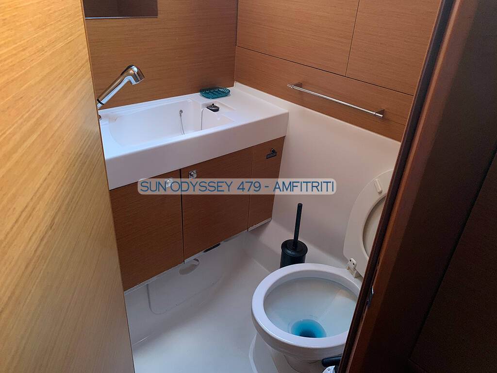 Sailing yacht Sun Odyssey 479 Amfitriti