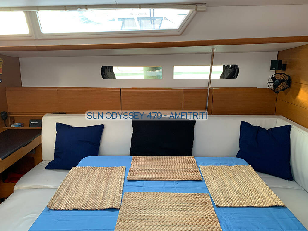 Sailing yacht Sun Odyssey 479 Amfitriti