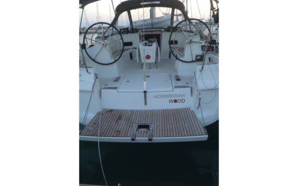 Sun Odyssey 479 Norwegian wood Porto di Cecina