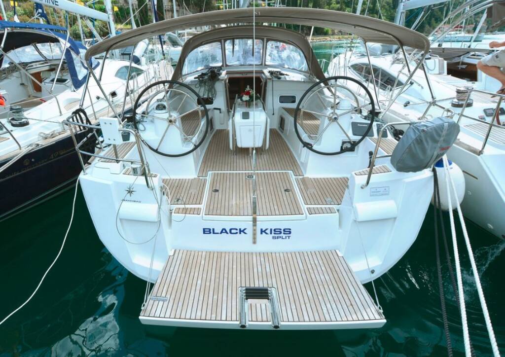 Segelyachten Sun Odyssey 479 Black Kiss