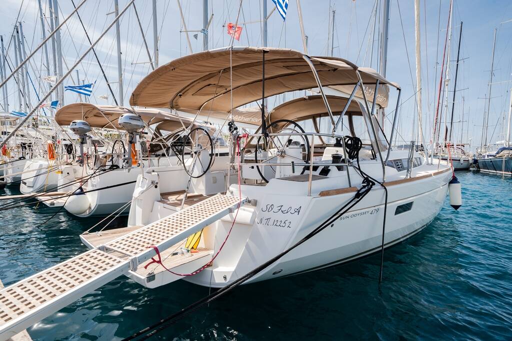 Sailing yacht Sun Odyssey 479 Sofia
