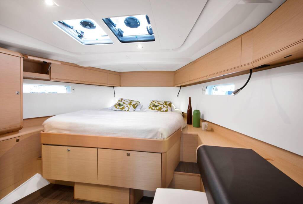 Sailing yacht Sun Odyssey 479 Lucky Rain
