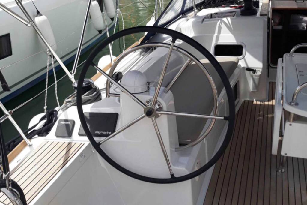 Sailing yacht Sun Odyssey 479 Maribel 565/2024 