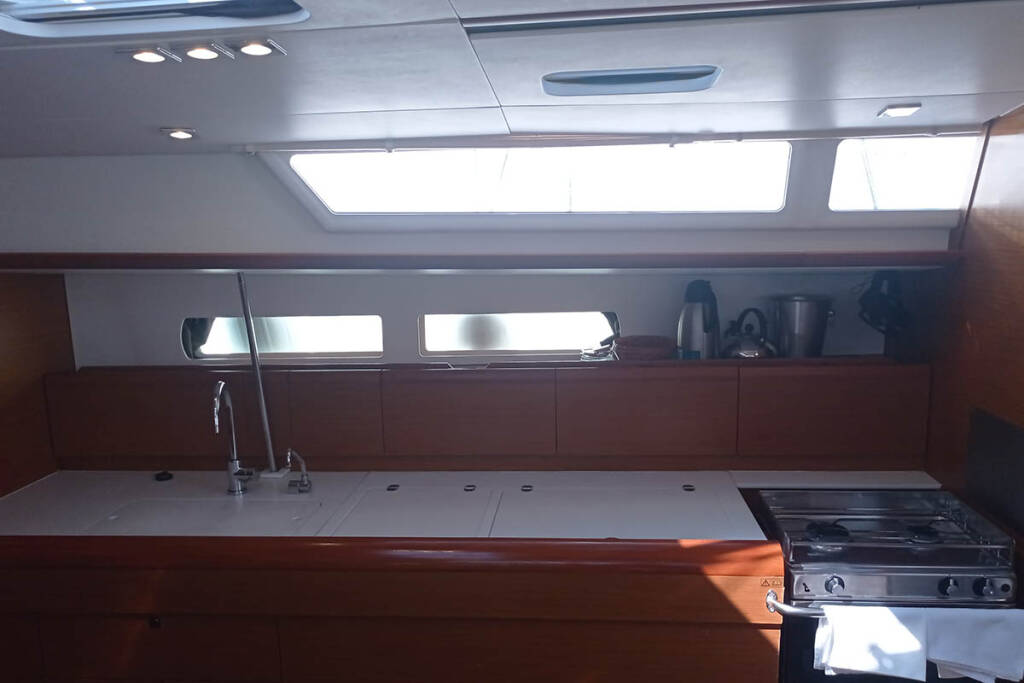 Sailing yacht Sun Odyssey 479 Maribel 565/2024 