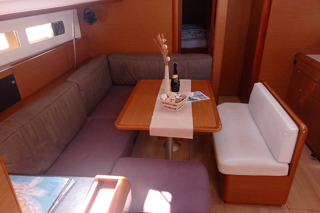 Sailing yacht Sun Odyssey 479 Maribel 565/2024 