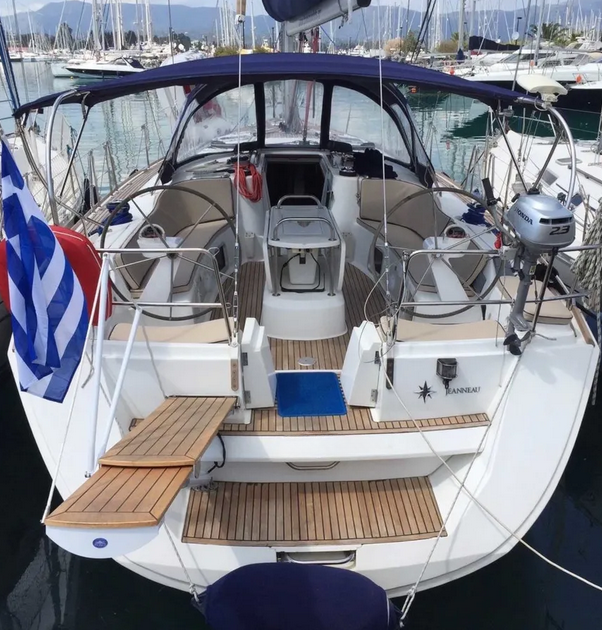 Sailing yacht Sun Odyssey 49 Joy
