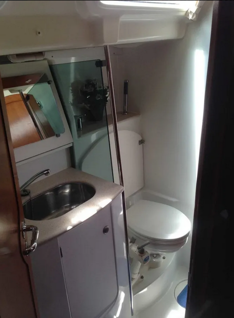 Sailing yacht Sun Odyssey 49 Joy
