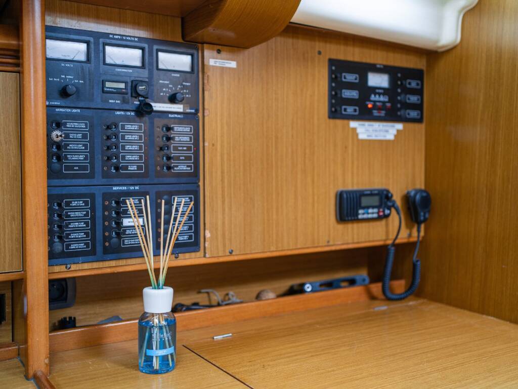 Sailing yacht Sun Odyssey 49 