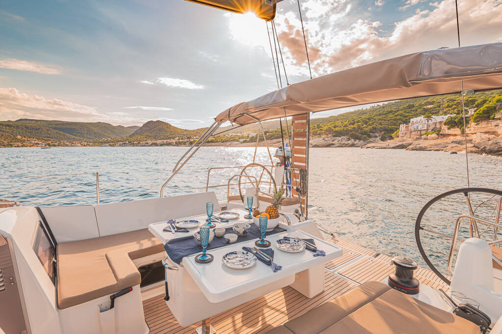 Sailing yacht Sun Odyssey 490 Jason