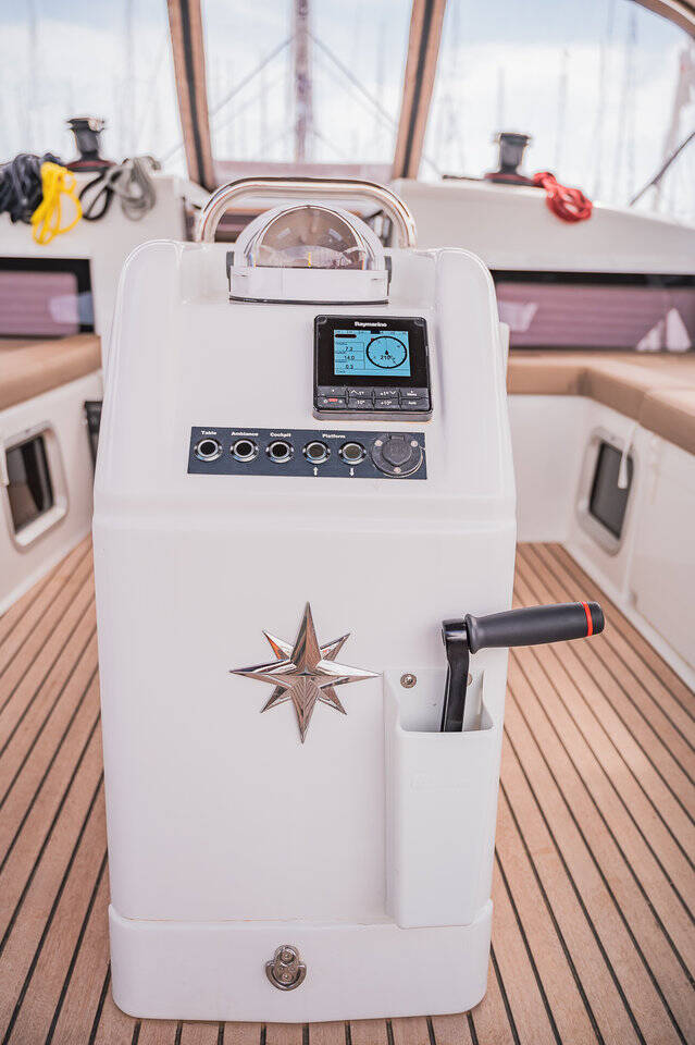 Sailing yacht Sun Odyssey 490 Jason