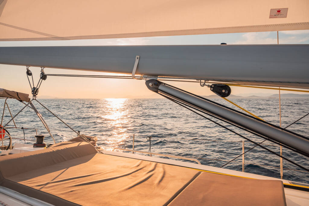 Sailing yacht Sun Odyssey 490 Jason