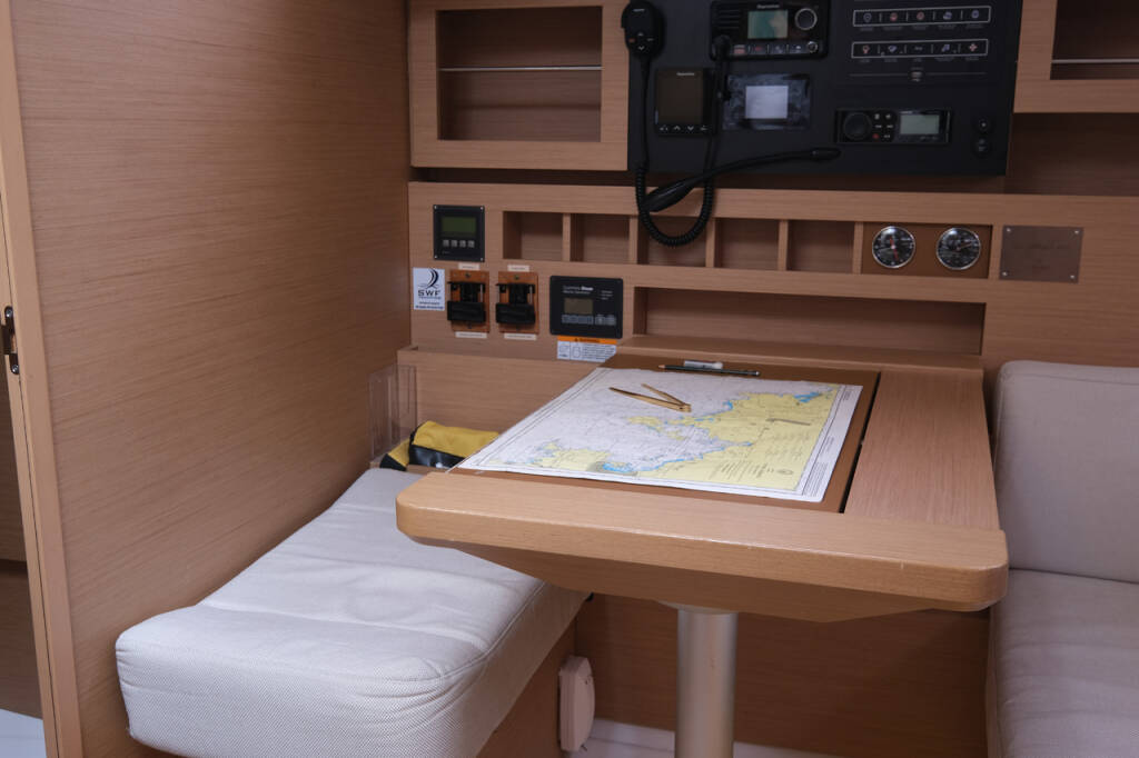 Sailing yacht Sun Odyssey 490 La Vita e Bella
