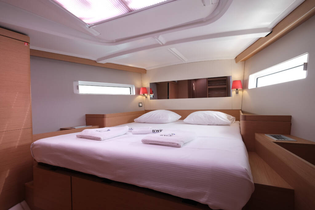 Sailing yacht Sun Odyssey 490 La Vita e Bella