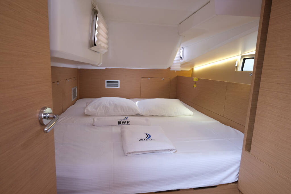 Sailing yacht Sun Odyssey 490 La Vita e Bella