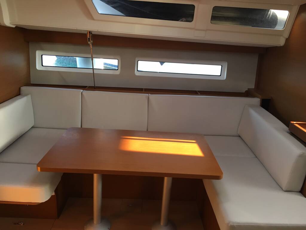 Sailing yacht Sun Odyssey 490 Lady Flora 2