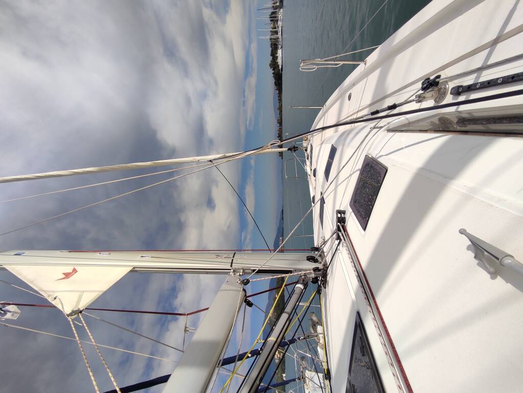 Sailing yacht Sun Odyssey 490 White Pearl