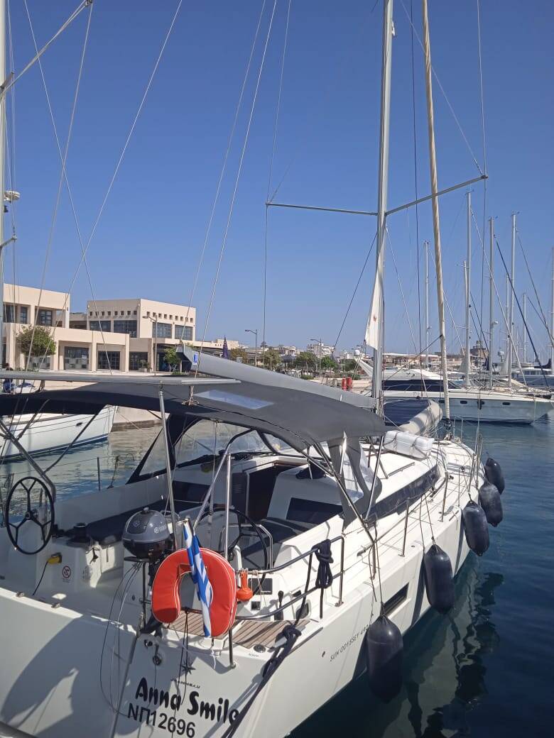 Sailing yacht Sun Odyssey 490 CLASS